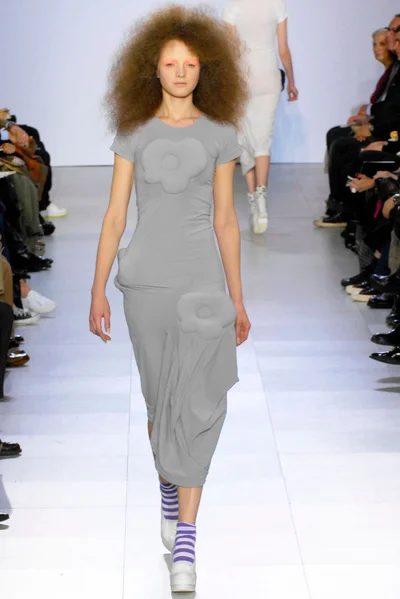Look 11